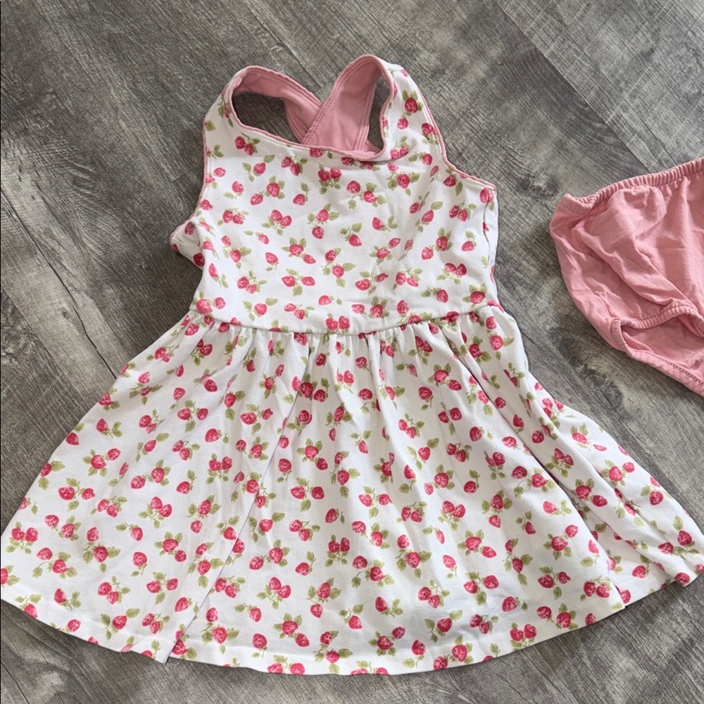 Ralph Lauren Strawberry Sleeveless Dress with matching bloomers 18M - Picture 4 of 9